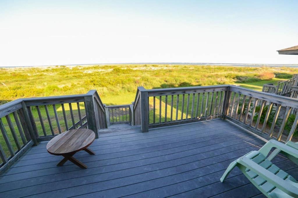 Pelican Point Unobstructed Beach Views Beach Access Out Back Door! Harbor Island Extérieur photo