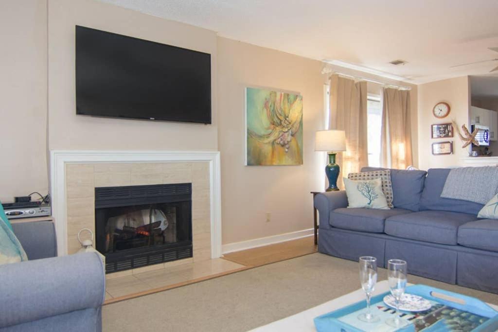 Pelican Point Unobstructed Beach Views Beach Access Out Back Door! Harbor Island Extérieur photo